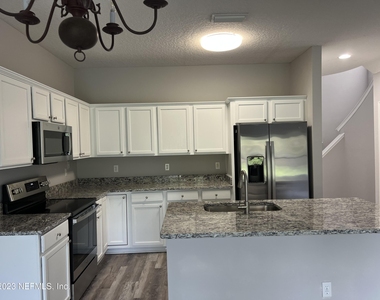434 Honeycomb Way - Photo Thumbnail 10