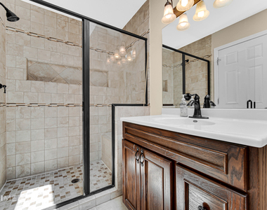 532 Heritage Drive - Photo Thumbnail 18