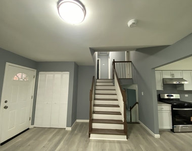 819 59th Street - Photo Thumbnail 11