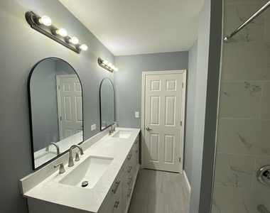 819 59th Street - Photo Thumbnail 21