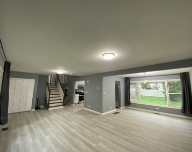 819 59th Street - Photo Thumbnail 2
