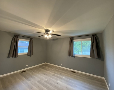 819 59th Street - Photo Thumbnail 12