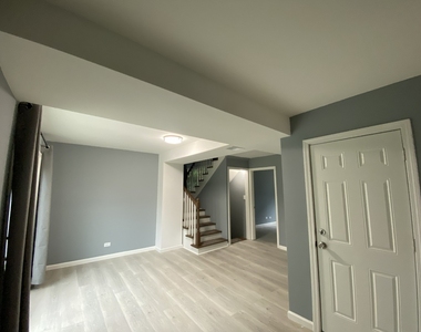 819 59th Street - Photo Thumbnail 25