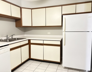 10373 Dearlove Road - Photo Thumbnail 4