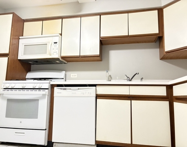 10373 Dearlove Road - Photo Thumbnail 1