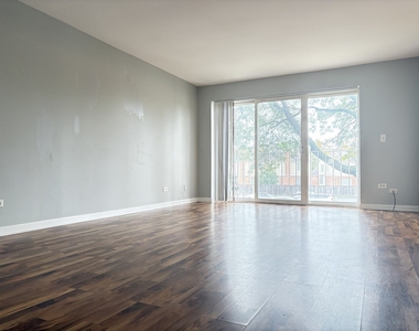 10373 Dearlove Road - Photo Thumbnail 5