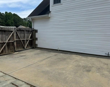 2910 Arden Ridge Drive - Photo Thumbnail 22