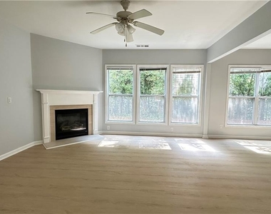 2468 Worrall Hill Way - Photo Thumbnail 3
