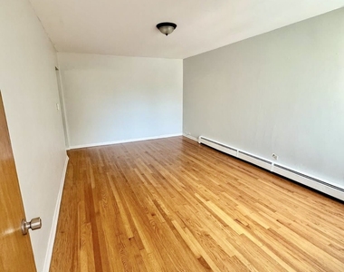6235 N Mozart Street - Photo Thumbnail 1