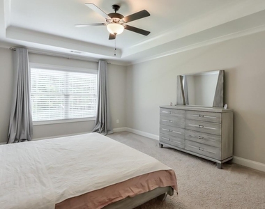 4688 Cantrell Road - Photo Thumbnail 21