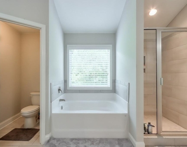 4688 Cantrell Road - Photo Thumbnail 23