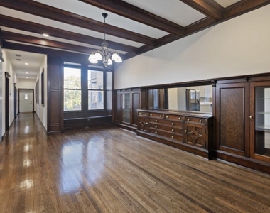 442 E 48th Street - Photo Thumbnail 6
