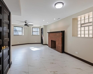 442 E 48th Street - Photo Thumbnail 7