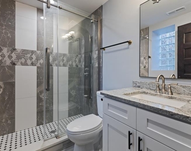 442 E 48th Street - Photo Thumbnail 13
