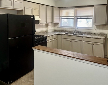 6235 N Mozart Street - Photo Thumbnail 1