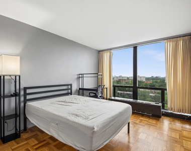 601 E 32nd Street - Photo Thumbnail 13