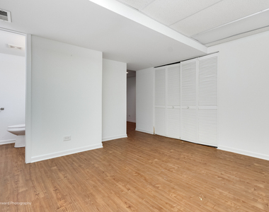 1020 Prairie View Court - Photo Thumbnail 18