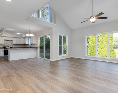 1020 Prairie View Court - Photo Thumbnail 2