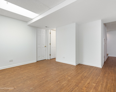 1020 Prairie View Court - Photo Thumbnail 16