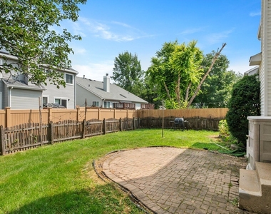 2607 Flagstone Circle - Photo Thumbnail 34
