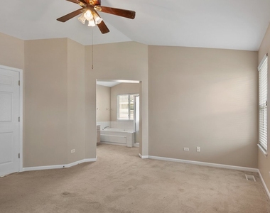 2607 Flagstone Circle - Photo Thumbnail 21