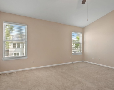2607 Flagstone Circle - Photo Thumbnail 22