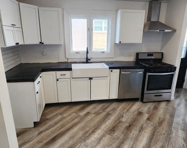 638 Calhoun Avenue - Photo Thumbnail 6