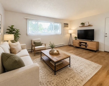 11621 Roberts Street - Photo Thumbnail 3