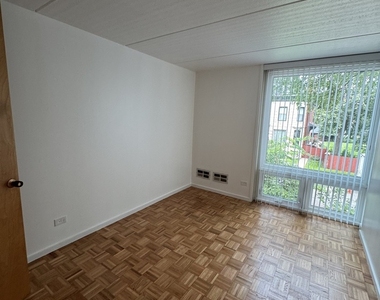 5140 S Dorchester Avenue - Photo Thumbnail 1