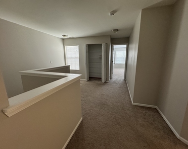 2399 Stoughton Circle - Photo Thumbnail 16
