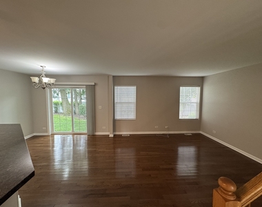 2399 Stoughton Circle - Photo Thumbnail 3