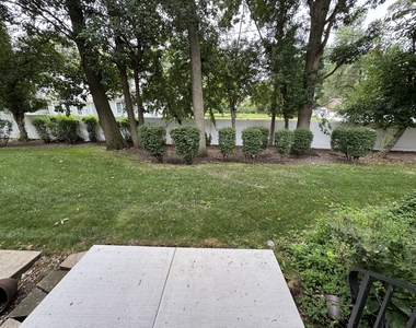 2399 Stoughton Circle - Photo Thumbnail 22