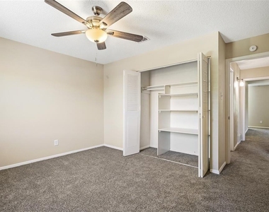 286 Westview Terrace - Photo Thumbnail 9