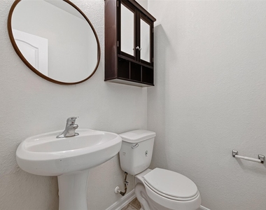 25319 Whitehaven Gate Street - Photo Thumbnail 10