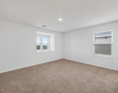 25319 Whitehaven Gate Street - Photo Thumbnail 17