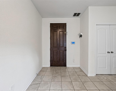25319 Whitehaven Gate Street - Photo Thumbnail 3