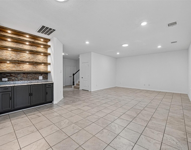 25319 Whitehaven Gate Street - Photo Thumbnail 9