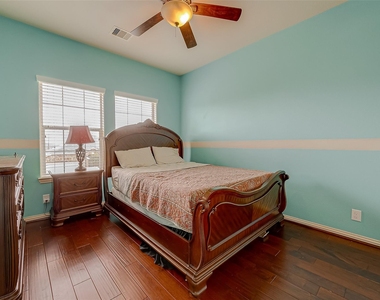 5626 Jay Thrush Drive - Photo Thumbnail 38