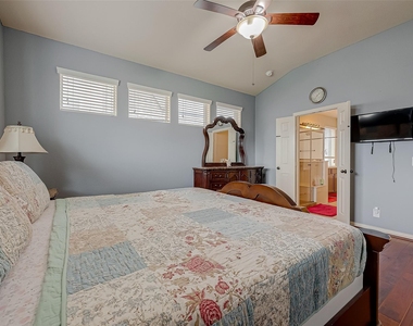 5626 Jay Thrush Drive - Photo Thumbnail 23