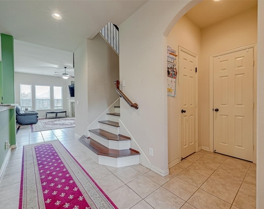 5626 Jay Thrush Drive - Photo Thumbnail 8