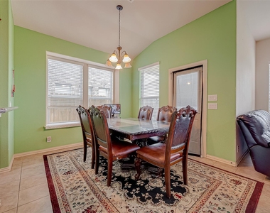 5626 Jay Thrush Drive - Photo Thumbnail 16