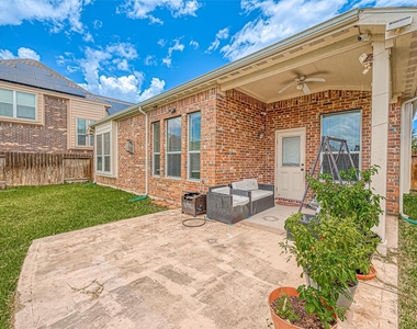5626 Jay Thrush Drive - Photo Thumbnail 45