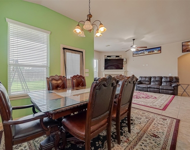 5626 Jay Thrush Drive - Photo Thumbnail 17