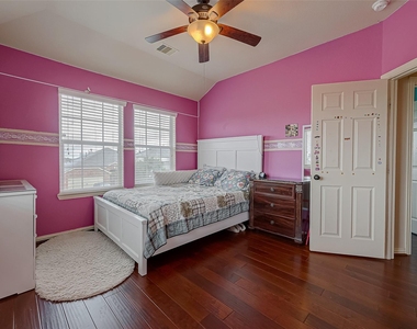5626 Jay Thrush Drive - Photo Thumbnail 41