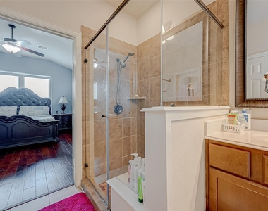 5626 Jay Thrush Drive - Photo Thumbnail 30