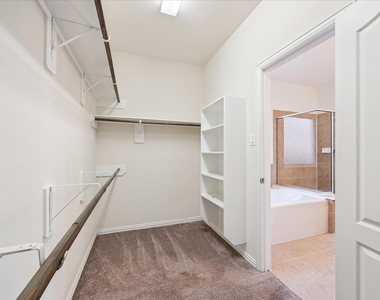 205 Brookwood Park Lane - Photo Thumbnail 8