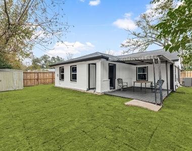 7630 Lady Street - Photo Thumbnail 18