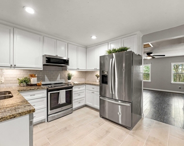 7630 Lady Street - Photo Thumbnail 5