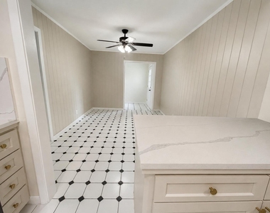9350 Livernois Road - Photo Thumbnail 7