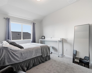 31327 Sellers Terrace Drive - Photo Thumbnail 28